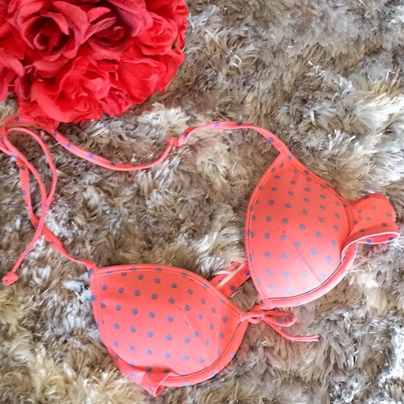 Victoria's Secret Other - Victoria’s Secret Swimwear Top